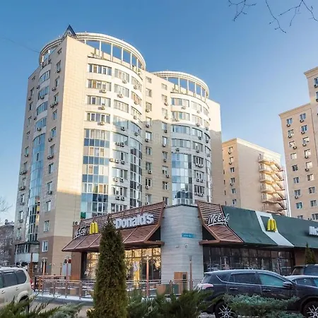 Жк Жастар Атамекен Центр Города, Отличная Локация Almaty Exterior photo